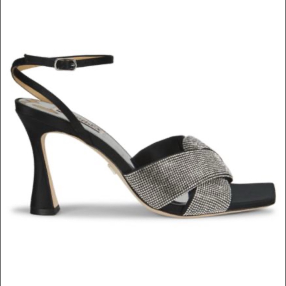 ✨ Badgley Mischka Brinlee Black Rhinestone Sandals Size 8 ✨ 🆕
